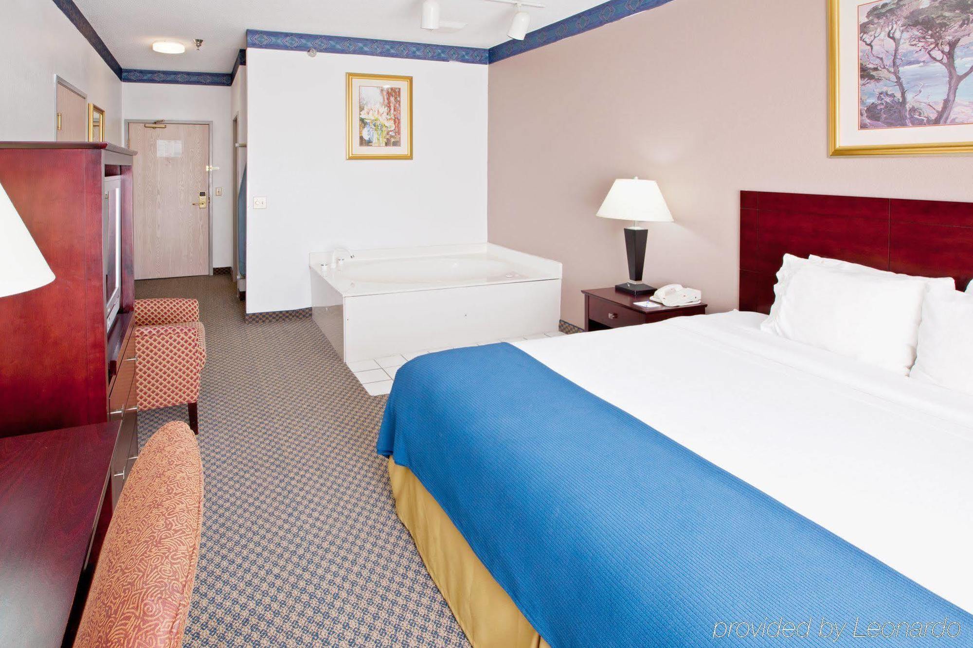 La Quinta Inn And Suites By Wyndham Elkhart Exteriör bild