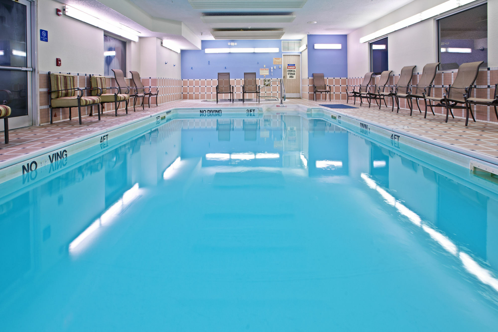 La Quinta Inn And Suites By Wyndham Elkhart Exteriör bild