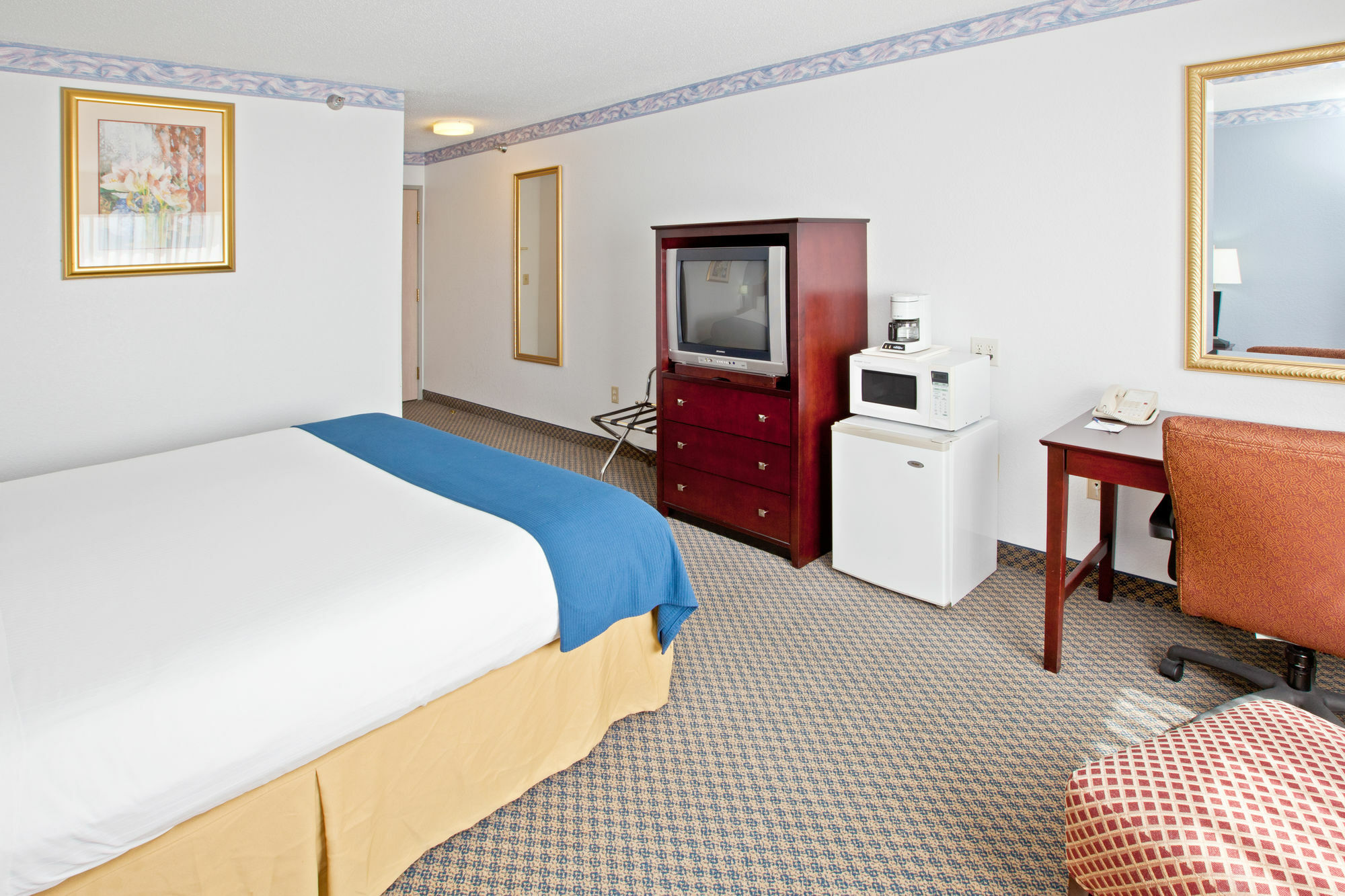 La Quinta Inn And Suites By Wyndham Elkhart Exteriör bild